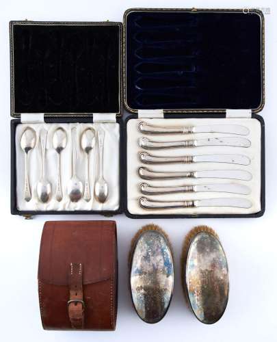 A cased set of silver teaspoons, inscribed O.T.G.S. Sheffiel...