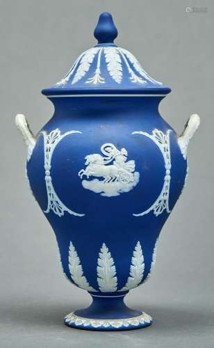 A Wedgwood pear shaped dark blue jasper dip vase and cover, ...