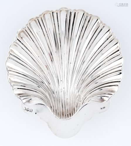 A Victorian silver butter shell on three ball feet, 13.5cm l...