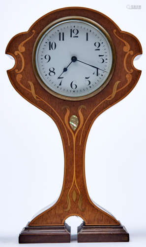 An Art Nouveau inlaid mahogany mantel clock, early 20th c, w...