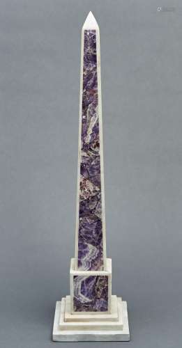 A statuary marble and amethystine quartz obelisk, 20th c, in...