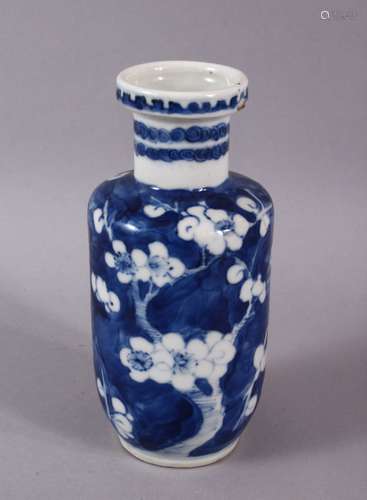 A 19TH CENTURY CHINESE BLUE AND WHITE PRUNUS ROULEAU VASE, t...