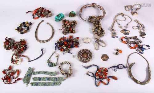 A LARGE COLLECTION OF MIXED ISLAMIC BEADS AND TURQUOISE PIEC...