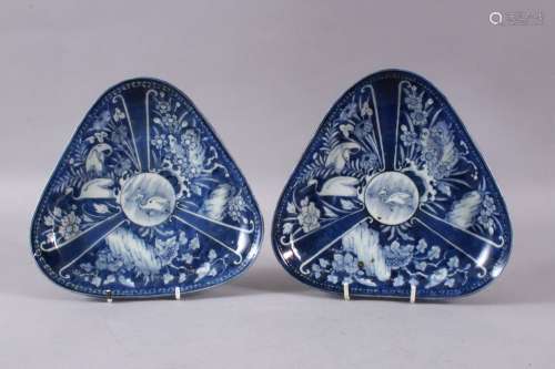 A PAIR OF JAPANESE ARITA BLUE & WHITE PLATES, decorated with...