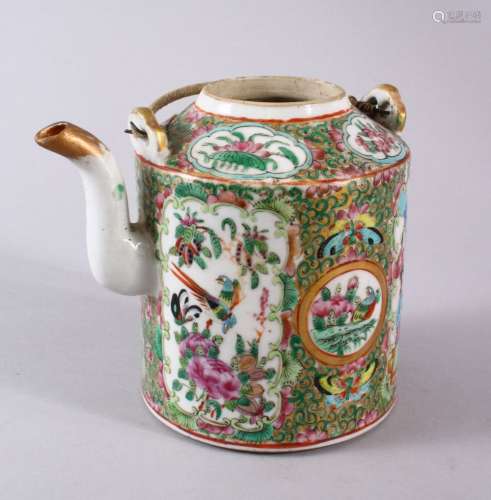 A 19TH CENTURY CHINESE CANTON FAMILLE ROSE PORCELAIN TEAPOT,...