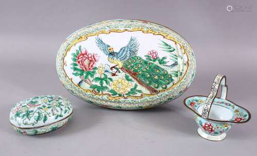 MIXED LOT OF THREE CHINESE ENAMEL PIECES, one larger peacock...