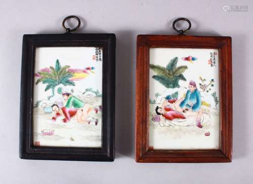 A PAIR OF CHINESE REPUBLIC FAMILLE ROSE PORCELAIN EROTIC PAN...