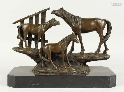 MILO - A GOOD BRONZE OF THREE HORSES on a marble base. Signe...