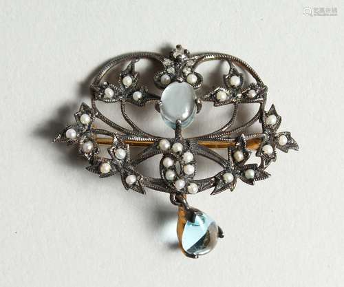 AN EDWARDIAN, 9CT. GOLD, DIAMOND, PEARL AND TOPAZ BROOCH