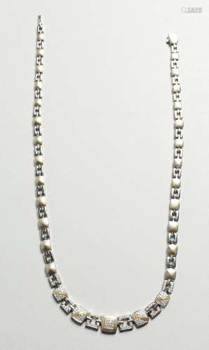 A SUPERB 18CT WHITE AND YELLOW GOLD DIAMOND SET NECKLACE