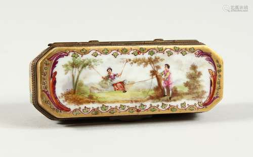 A FRENCH PORCELAIN RECTANGULAR BOX 3.5.ins lonG.