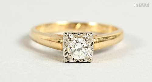 A 14CT GOLD SINGLE STONE DIAMOND RING