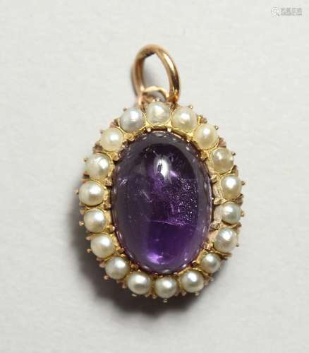 A CARBOUCHON AMETHYST AND PEARL PENDANT