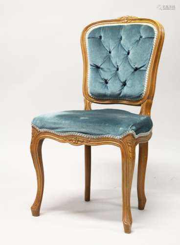 A FRENCH STYLE BEECH FRAMED AND BUTTON UPHOLSTERED SIDE CHAI...