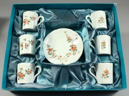 A COALPORT BOXED TEA SET, comprising 6 teacups and saucers.