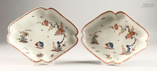 A PAIR OF BOW KAKIEMON LOZENGE SHAPED DISHES. 12ins long x 9...