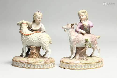 A GOOD PAIR OF 19TH CENTURY MEISSEN PORCELAIN GROUPS, a youn...