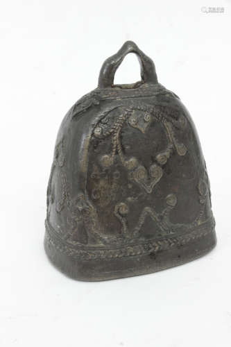 A Qing bronze bell