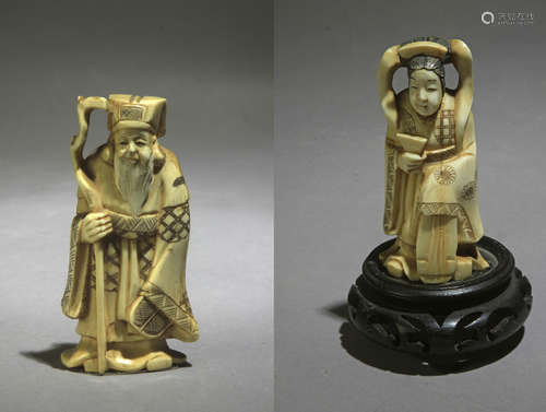 A pair of Chinese ivory sculptures circa 1900