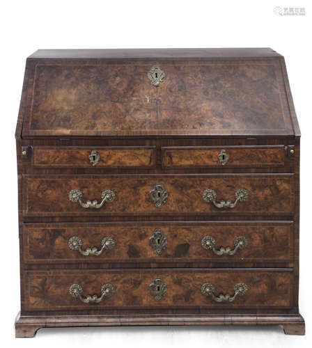 A first half of 18th century catalan Charles III walnut fall...