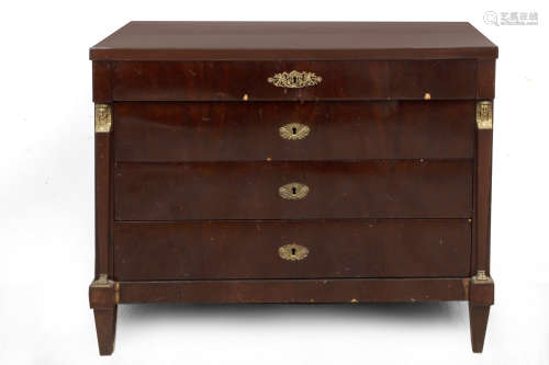 A 19th century Fernandino mahogany chest of drawers