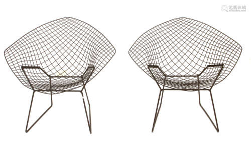 Harry Bertoia. A pair of Diamond chairs
