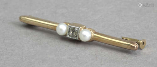A first third of 20th century tie pin with diamonds and fres...