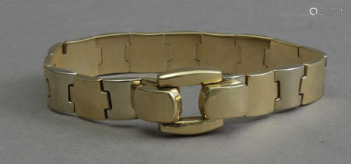 An 18th century yellow gold bracelet