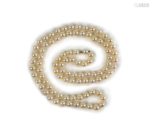 CULTURED PEARL NECKLACE