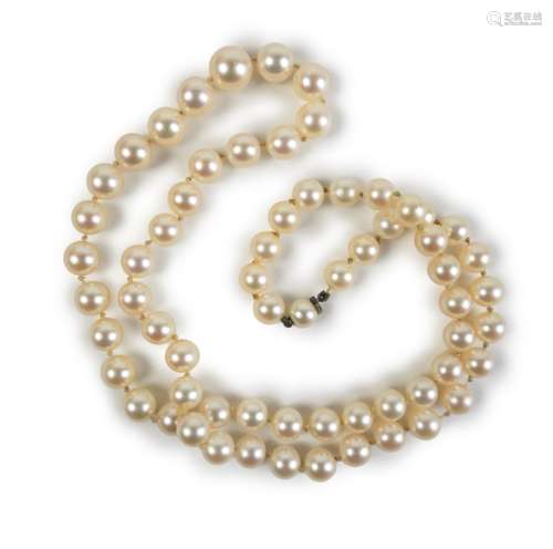 CULTURED PEARL NECKLACE