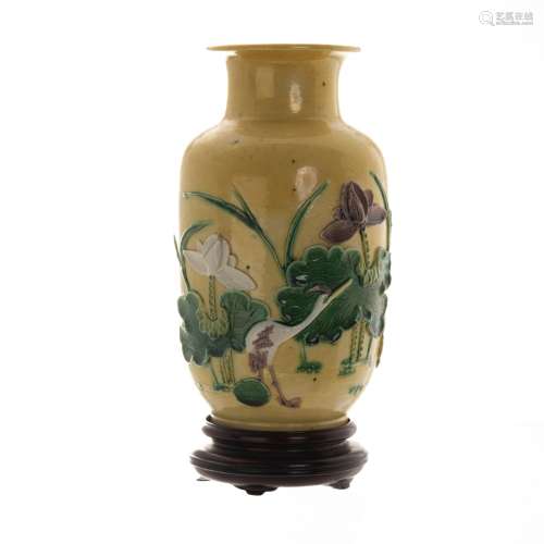 YELLOW GROUND LOTUS POND VASE ON STAND