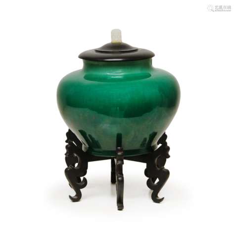 GREEN GLAZED JAR WITH JADE TOP WOOD LID AND STAND