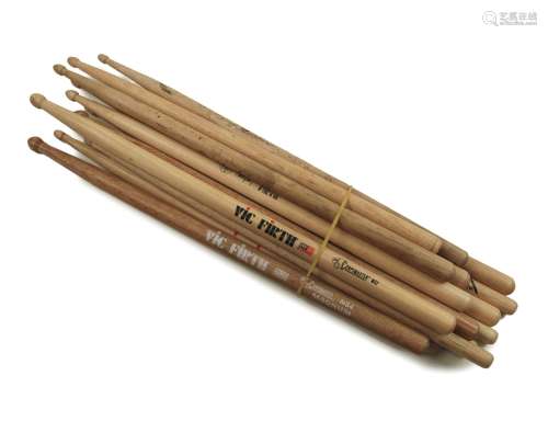 SEVEN PAIR VIC FIRTH/OTHERS DRUMSTICKS