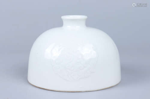 Chinese Qing Dynasty Kangxi Sweet White Glazed Porcelain Sec...