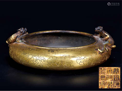铜鎏金螭龙耳圆炉