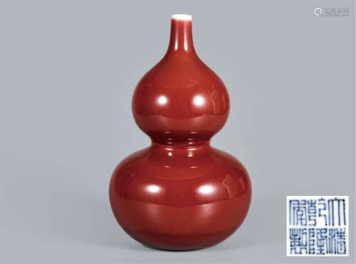 霁红釉葫芦瓶
