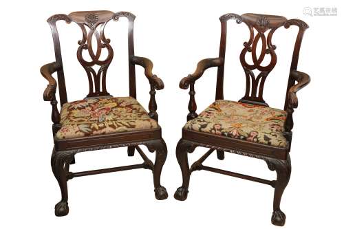 A PAIR OF CHIPPENDALE STYLE MAHOGANY OPEN ARMCHAIRS, 18TH CE...