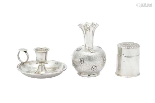 A MIXED GROUP OF MID-20TH CENTURY ITALIAN 800 STANDARD SILVE...