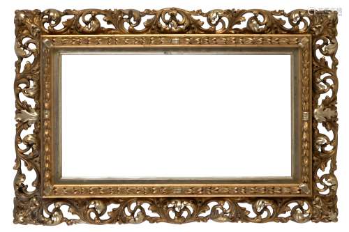FLORENTINE STYLE CARVED AND COMPOSITION FRAME