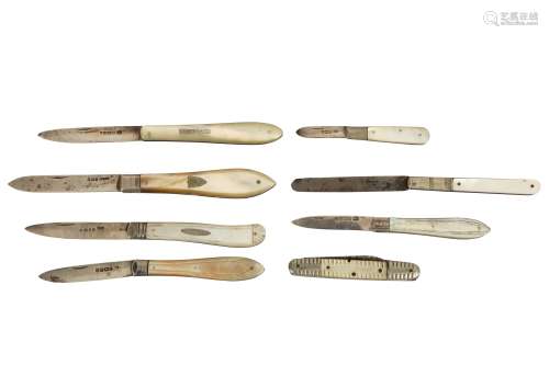 A SILVER AND MOTHER OF PEARL KNIFE BY HARRISON FISHER AND CO...