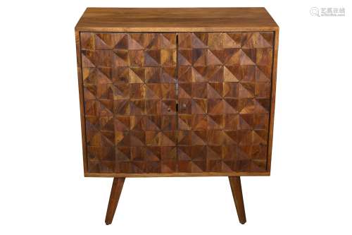 A CONTEMPORARY ACACIA WOOD SIDE CABINET