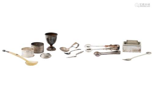A COLLECTION OF STERLING SILVER ITEMS