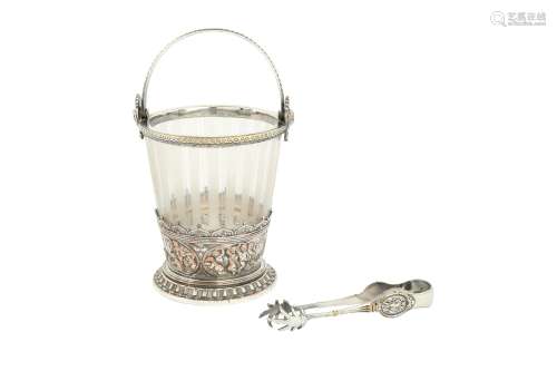 AN ELKINGTON SILVER PLATED AND GLASS ICE BUCKET, LATE 19TH C...