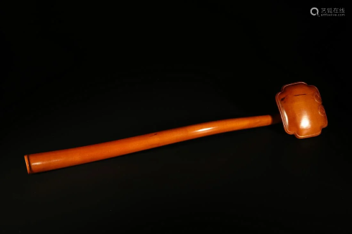AN OLD REYI SCEPTER MADE OF BOXWOOD