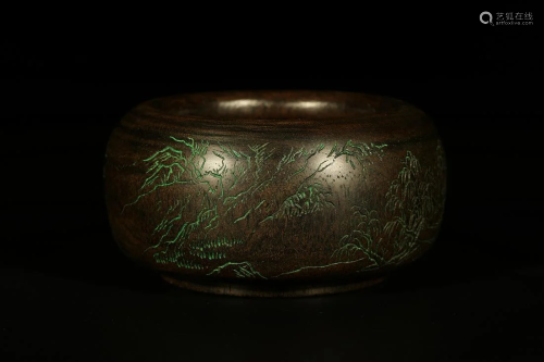 AN AGARWOOD WATER CONTAINER
