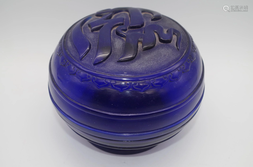 A BLUE GLASS LIDDED BOX