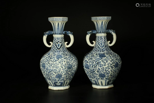 A PAIR OF BLUE-AND-WHITE GLAZED PORCELAIN VASES