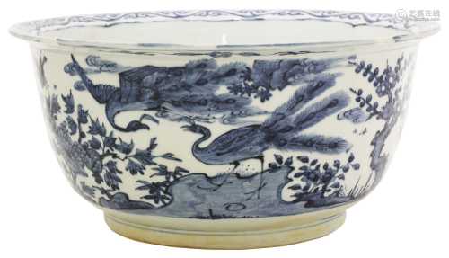 A Chinese blue and white planter,