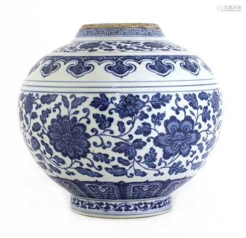 A Chinese blue and white vase,