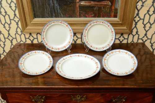Five pearlware plates,